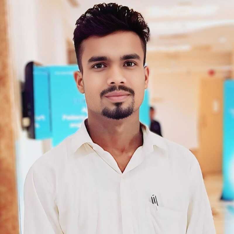 Manoj Kumar
Receptionist